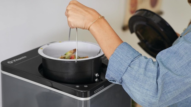 woman using Vitamix Food Cycler