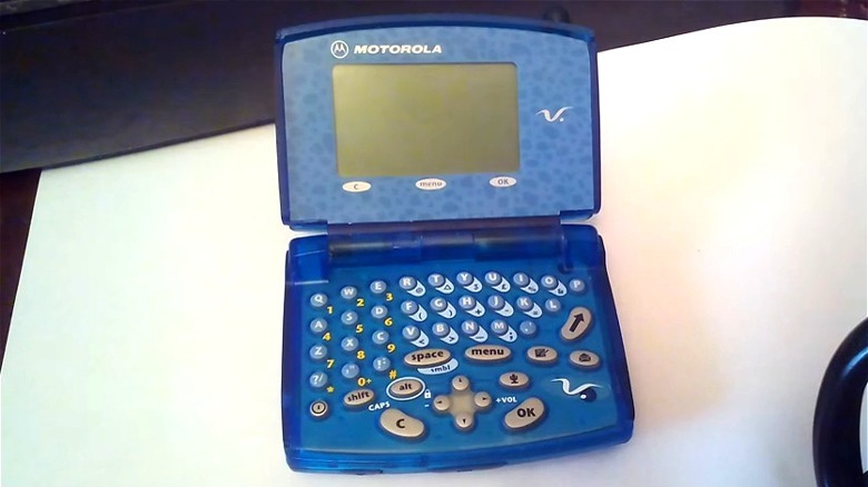 Motorola V.box V-100 Cellphone from 2000