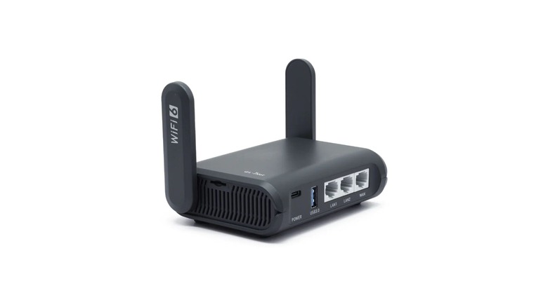GL.iNet GL-AXT1800 Travel Router