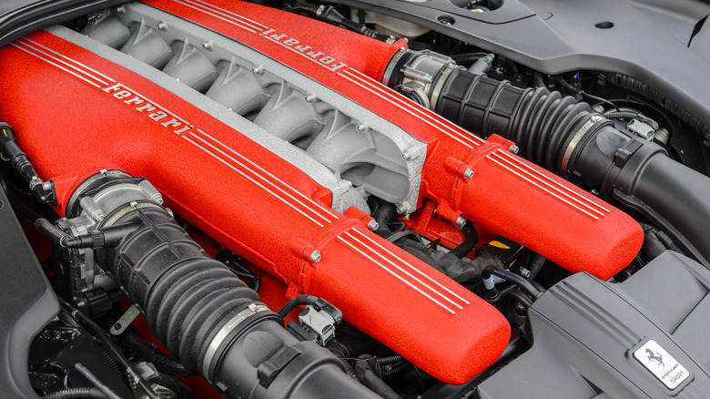 Ferrari F12 Berlinetta engine