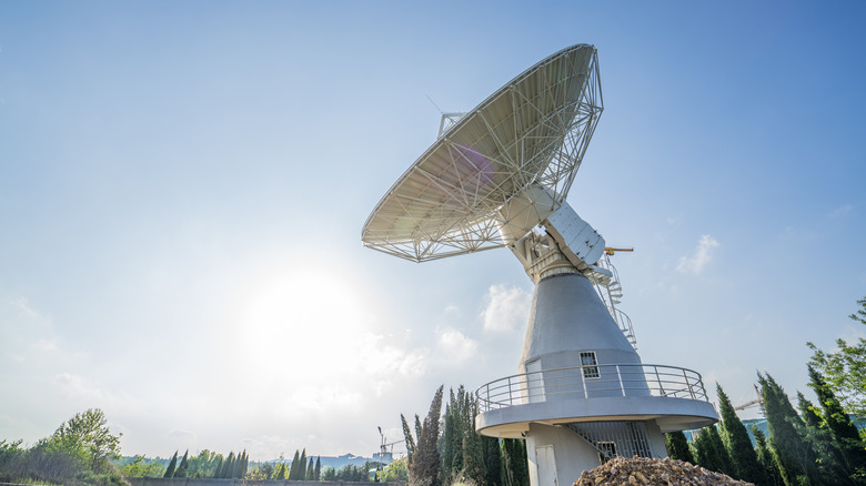 A radio telescope