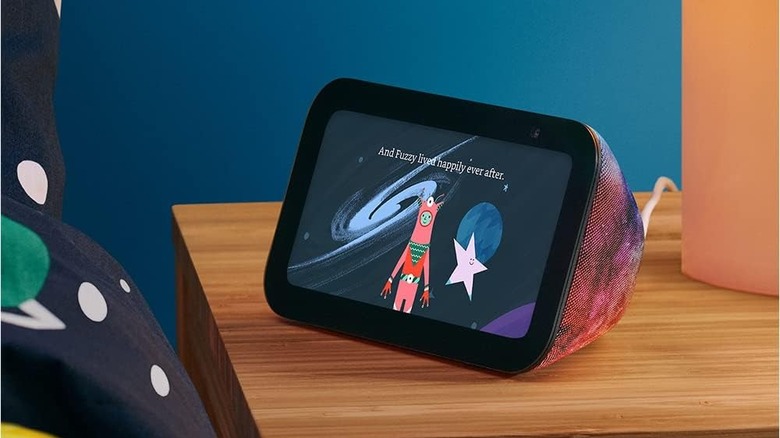 Echo Show tells a bedtime story