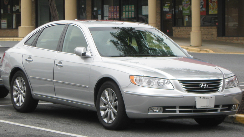 Fifth-generation Hyundai Azera