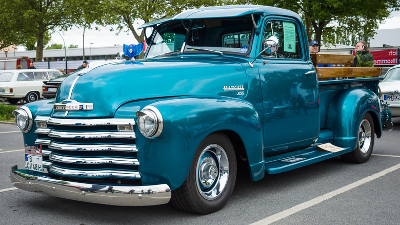 Turquoise Chevrolet Pickup 1948