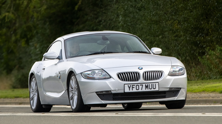 2007 BMW Z4 driving