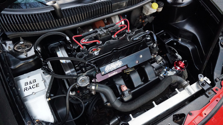 Modified Neon SRT-4 Engine close up