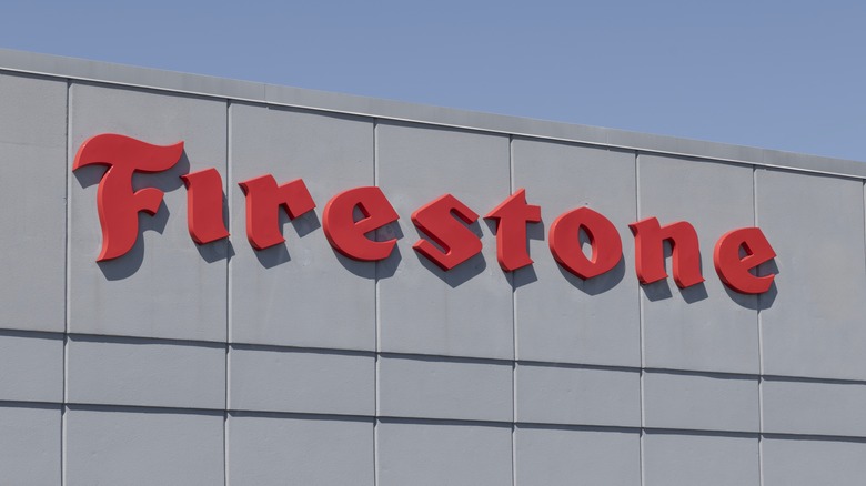 Firestone tire sign