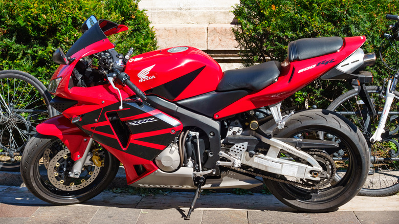 a red Honda CBR600RR