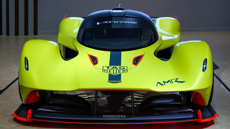 Aston Martin Valkyrie AMR Pro display