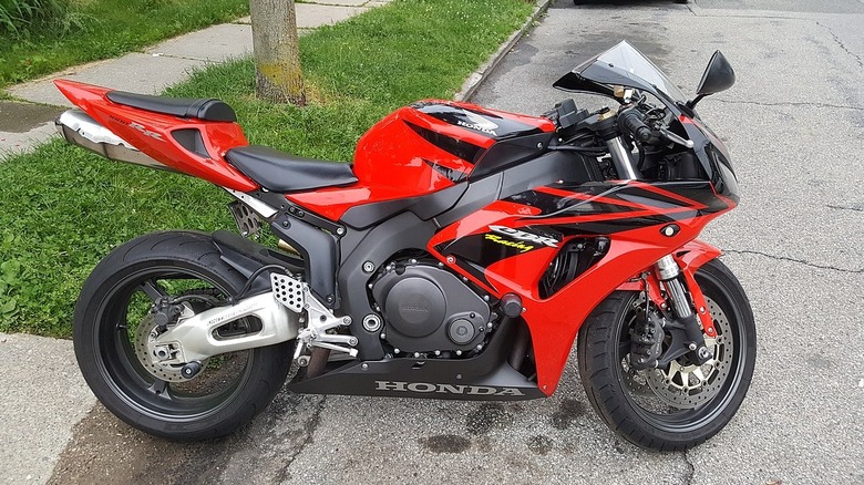 Red and black 2006 Honda CBR1000R