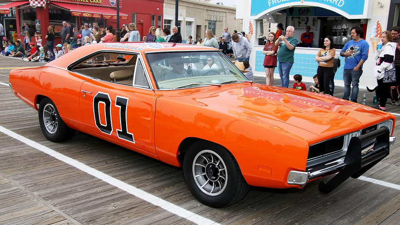 Dukes of Hazzard General Lee car