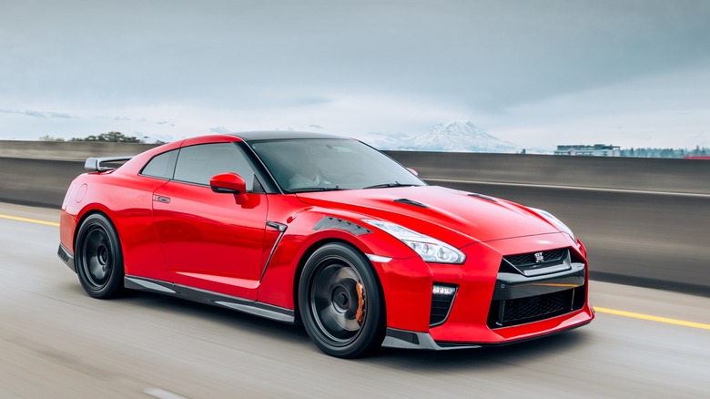 R35 Nissan GT-R