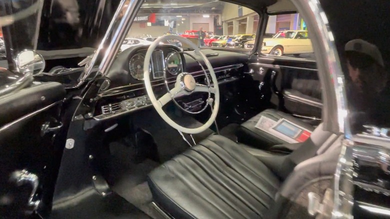 1957 Mercedes-Benz 300SL Roadster interior