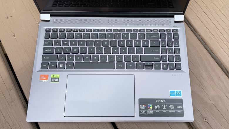 Acer Swift X 16 (SFX16-61G) Keyboard and Trackpad