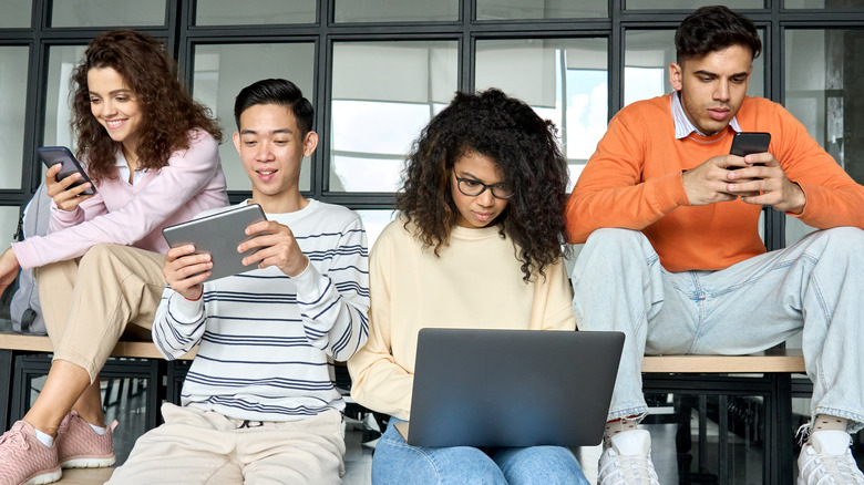 students using different devices