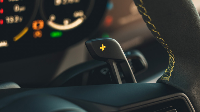 Porsche shift paddle