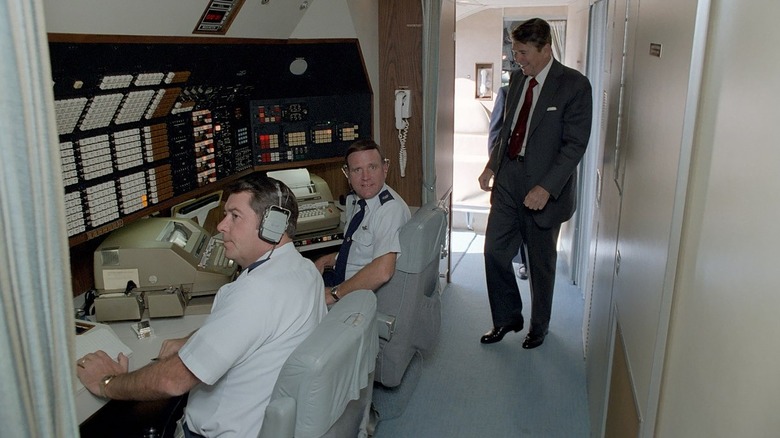 Ronald Reagan in Air Force One communications center