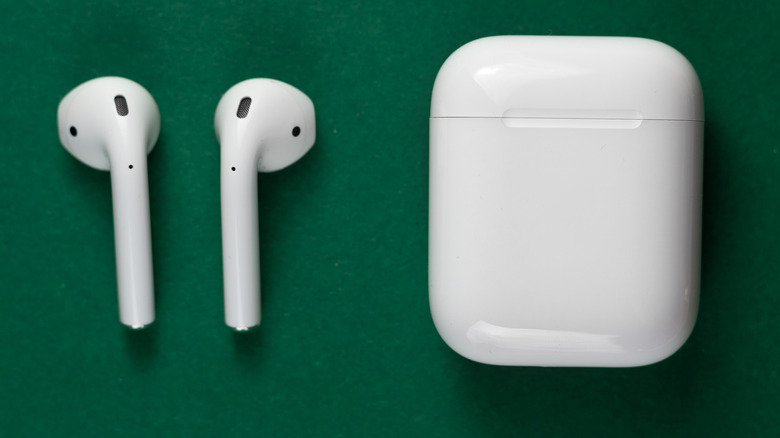 AirPods Case Flashing Red, Green, Or White? Here's What You Need To Do