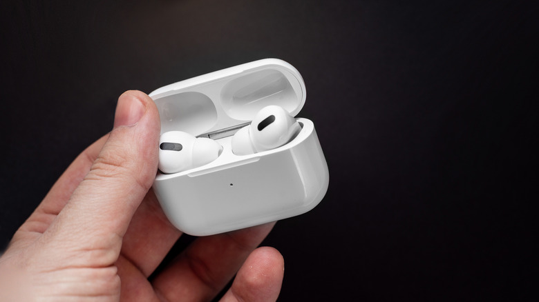 Air Pods Pro with Wireless Charging Case.