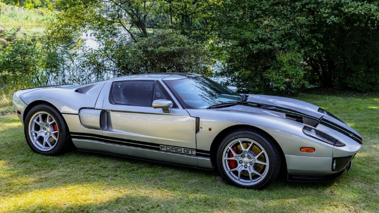 Ford GT