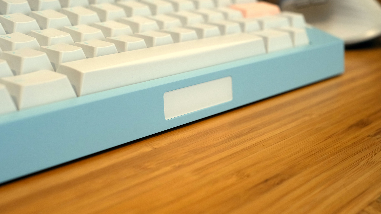 Hands-on with Angry Miao's Compact Touch (65 Less) mechanical keyboard -  The Verge