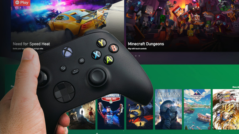 Holding Xbox controller with Xbox Cloud gaming