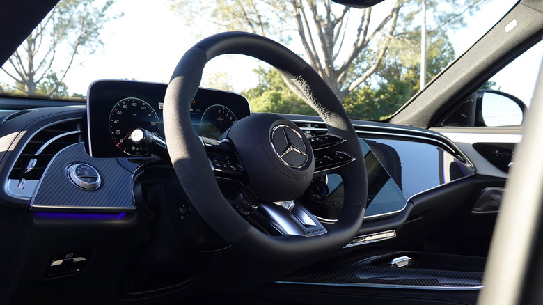 2025 Mercedes-AMG E 53 Hybrid steering wheel and dash