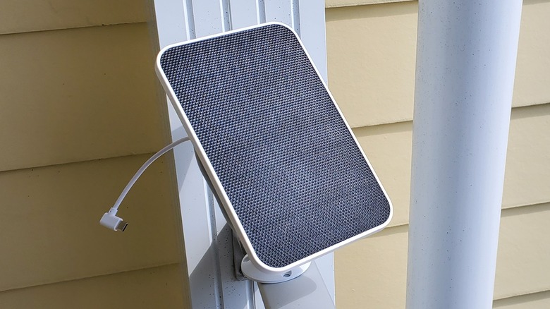 Eufy Solar Panel on rail