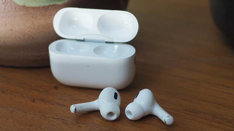 Apple AirPods Pro 2022