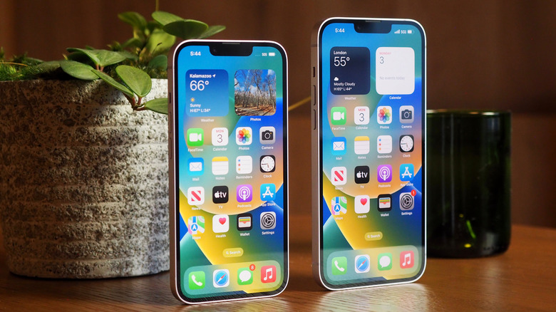 Apple iPhone 14 and iPhone 14 Plus