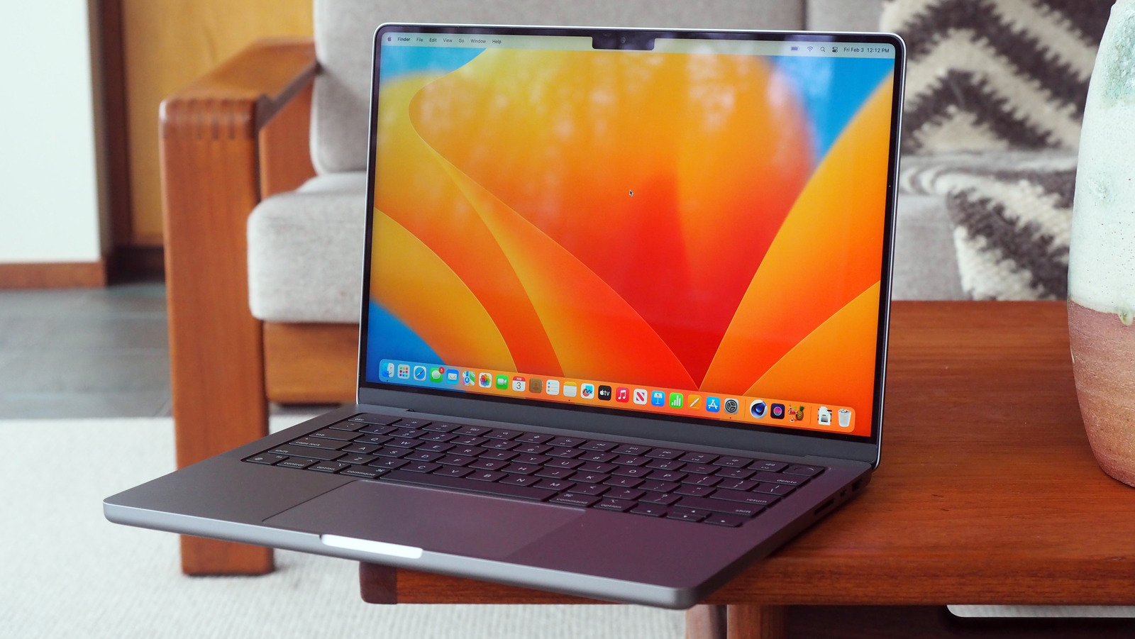 MacBook Air vs MacBook Pro (2019) - Which is the better buy? 