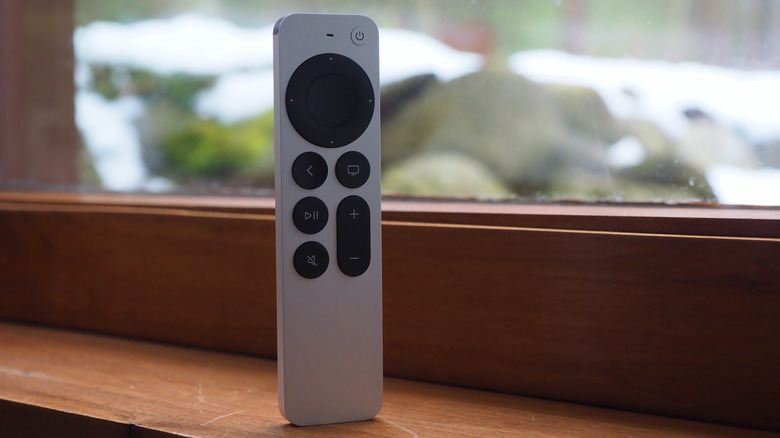 Apple Siri Remote (2022)