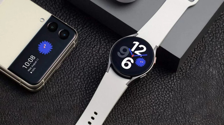 Samsung phone and Galaxy Watch 4