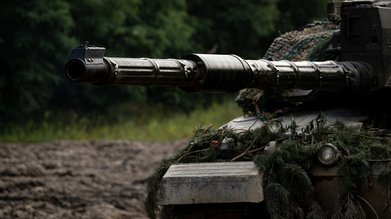 Challenger II tank main turret