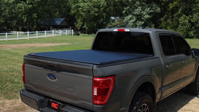 Vinyl Tonneau Cover