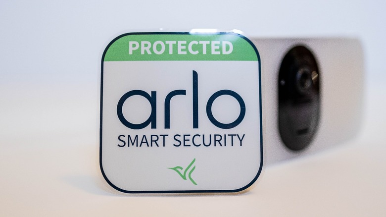 Arlo security floodlight