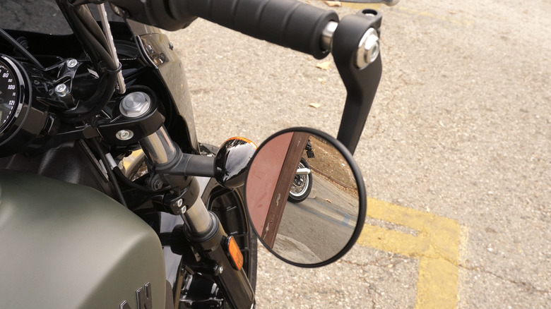 2024 Indian Scout Rogue mirror