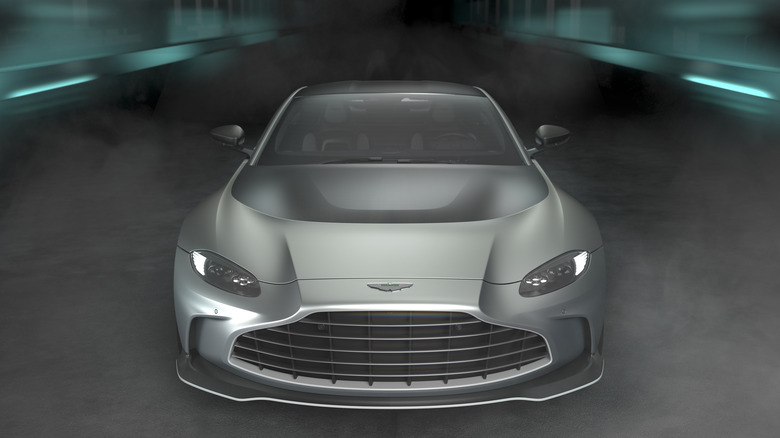 Aston Martin new V12 Vantage
