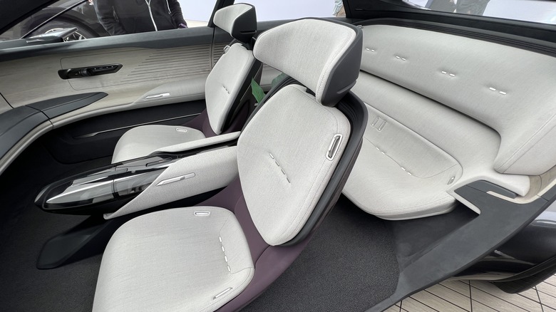 Audi Grandsphere interior