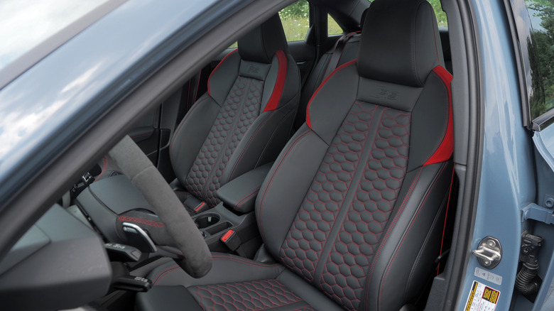 Audi RS3 front seats