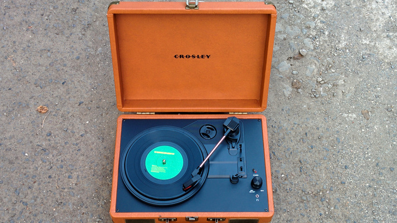 Crosley turntable