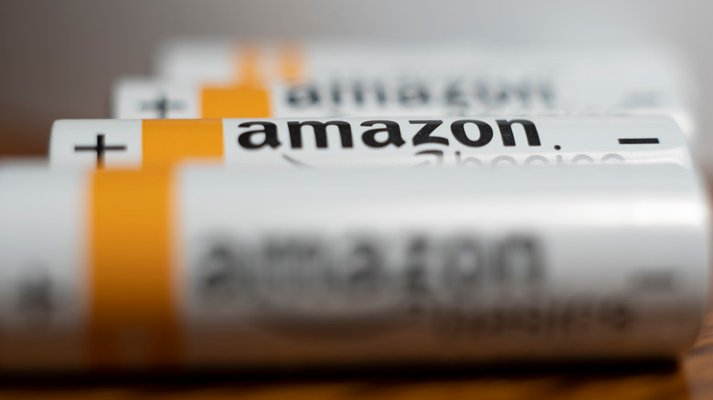 Amazon Basics AA batteries