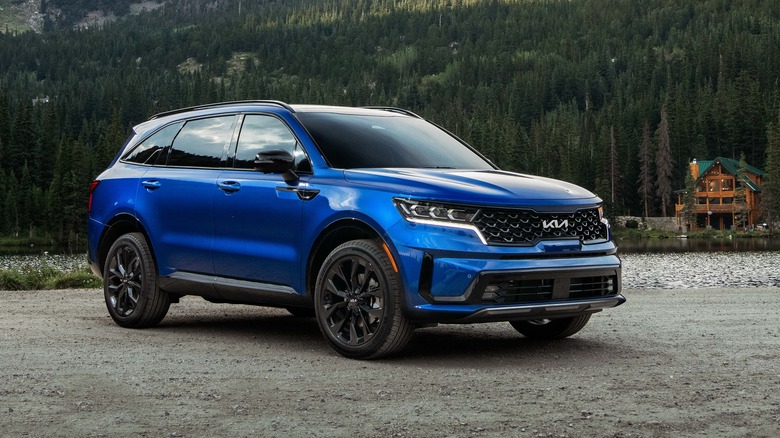 Blue 2023 Kia Sorento