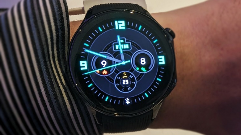 OnePlus Watch 2 wrist