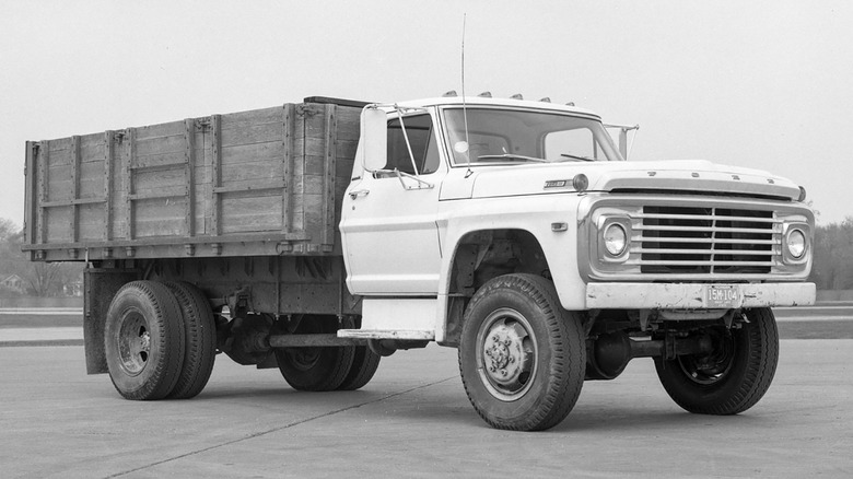 1971 Ford F-600