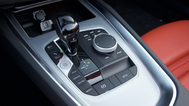 BMW Z4 Drive mode selector