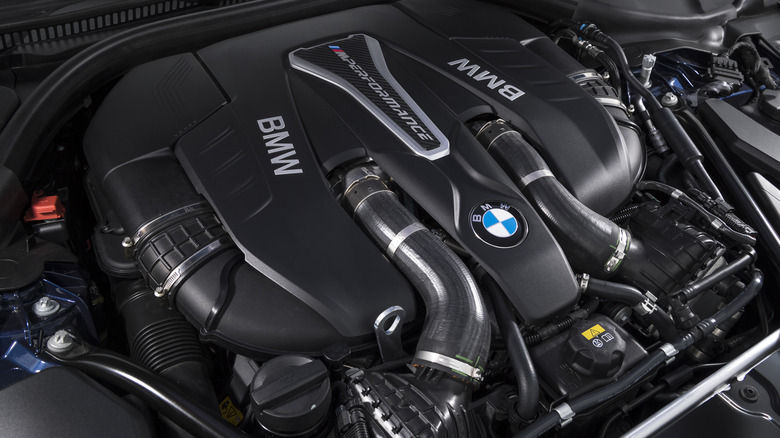 2017 BMW M550i xDrive engine