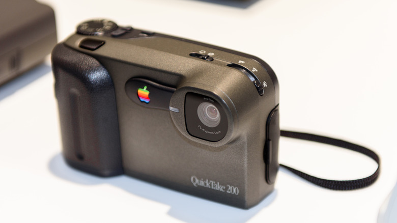 Apple QuickTake camera