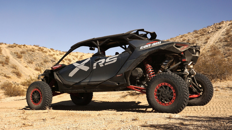 2025 Can-Am Maverick R Max X RS with Smart-Shox rear 3/4