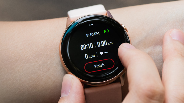 Galaxy Watch Active on wrist